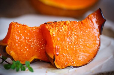 tatlı pişmiş kabak