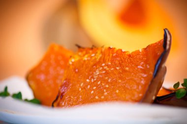 tatlı pişmiş kabak