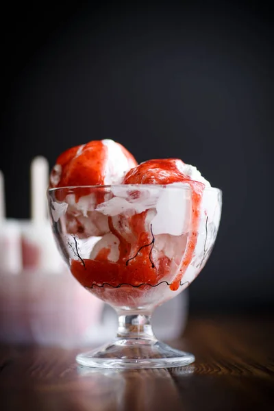 Helado de frutas —  Fotos de Stock