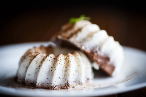 Sladká mléčná čokoláda panna cotta — Stock fotografie