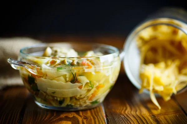 Soup with homemade noodles and meatballs — Stock Photo, Image