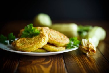 Kabak krep bir plaka üzerinde