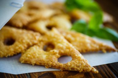 Evde Peynir kraker peynir şeklinde