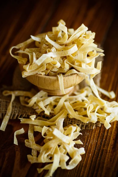 Fideos caseros de huevo —  Fotos de Stock