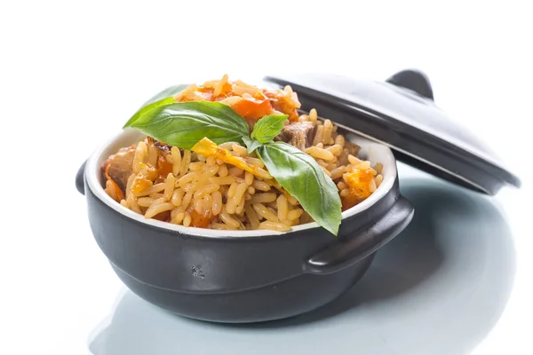 Pilaf with beef, carrots, onions, garlic, pepper and cumin. — Stock Photo, Image
