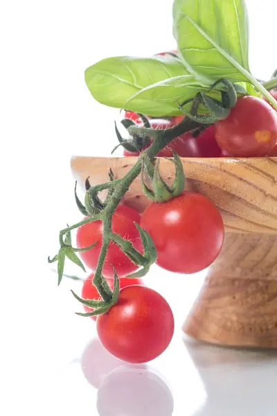 Świeżych organicznych pomidorów cherry — Zdjęcie stockowe