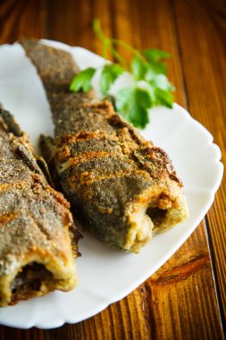 breading içinde kızarmış balık