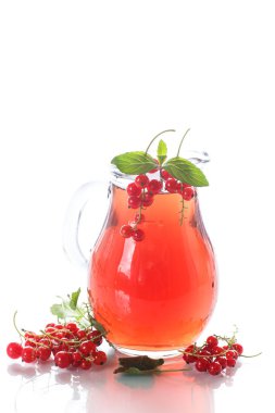 Olgun kırmızı kuş üzümü, taze Komposto