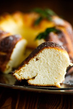 iştah açıcı tatlı süzme peynir güveç