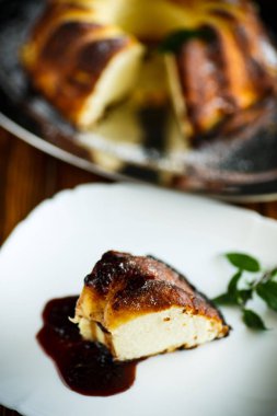 iştah açıcı tatlı süzme peynir güveç