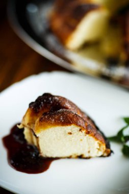 iştah açıcı tatlı süzme peynir güveç