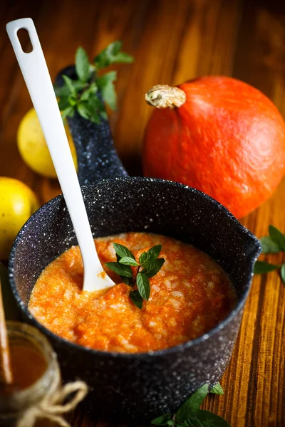 Gachas de calabaza dulce con miel — Foto de Stock