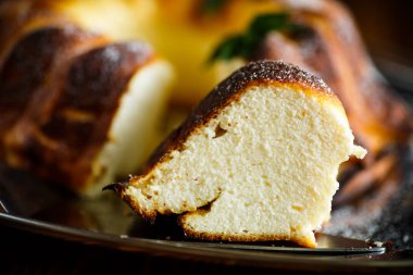 iştah açıcı tatlı süzme peynir güveç