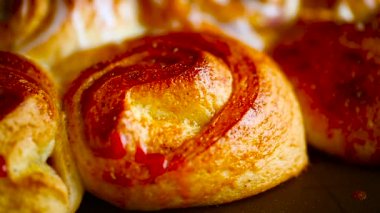 reçel ile tatlı buns