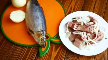 Herring salad with onion