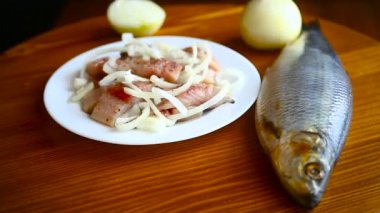 Herring salad with onion