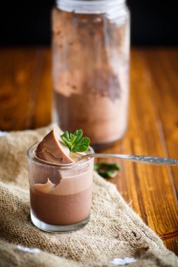 ev yapımı çikolata mousse