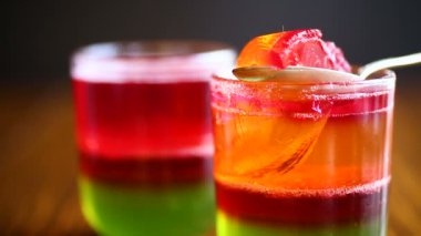 Puff renkli jöle meyve