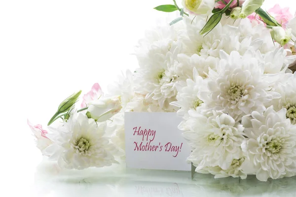 Bouquet of white chrysanthemums isolated on a white — Stock Photo, Image