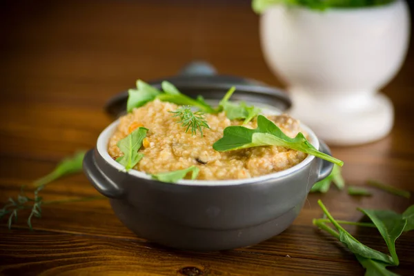 Grañones Bulgur Cocidos Con Verduras Hierbas Tazón Cerámica — Foto de Stock