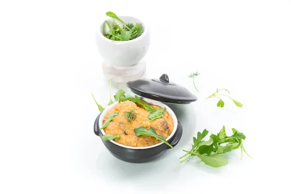 Grañones Bulgur Cocidos Con Verduras Hierbas Tazón Cerámica —  Fotos de Stock