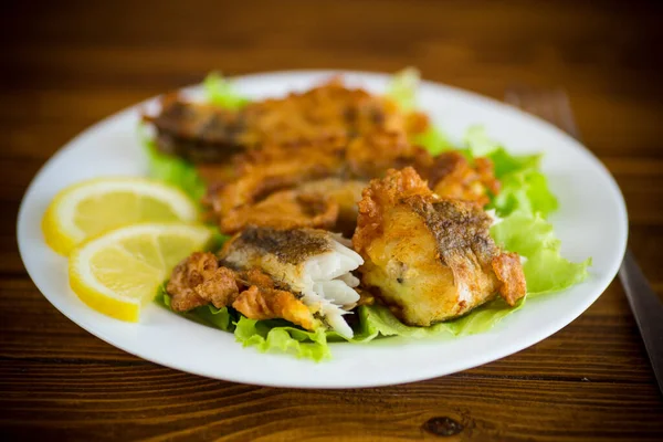Fried Hake Fish Batter Lettuce Lemon Plate Wooden Table — Stock Photo, Image