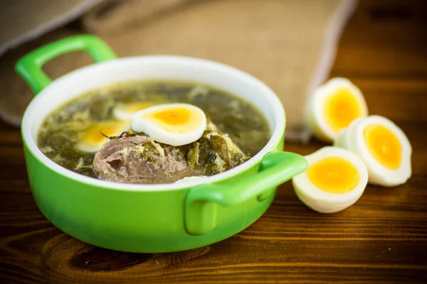 Fresh Spring Organic Soup Green Sorrel Egg Plate Wooden Table — Stock Photo, Image