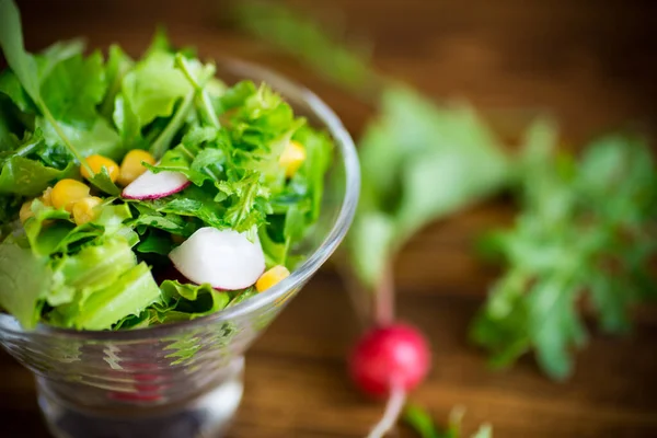 Spring Salad Early Vegetables Lettuce Leaves Radishes Herbs Plate Wooden — Stock Photo, Image