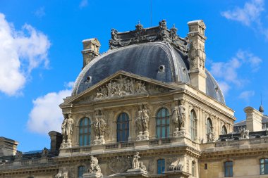 Louvre Musée du Louvre Paris - Fransa