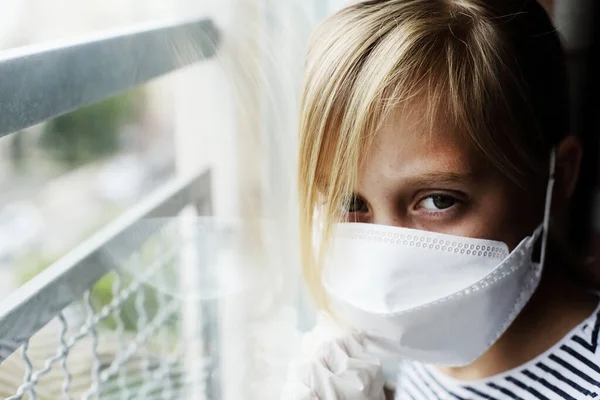 Covid Concetto Scuola Privata Anno Vecchio Ragazza Annoiato Casa — Foto Stock