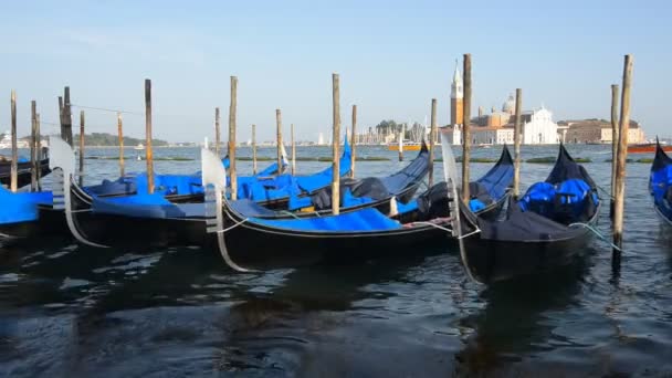 Gôndolas em Veneza — Vídeo de Stock