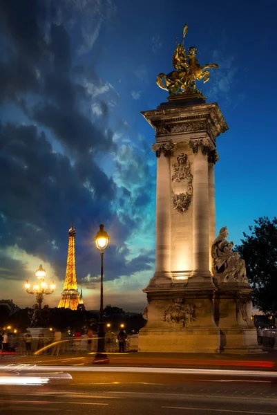 Column on bridge Alexandre III — Stock Photo, Image