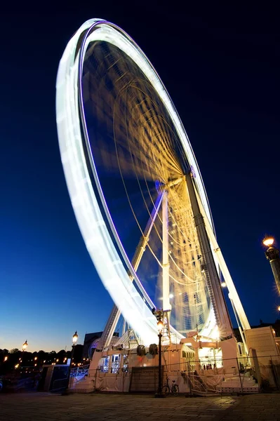 Roda gigante grande — Fotografia de Stock