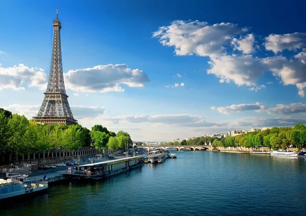 River Seine στο Παρίσι — Φωτογραφία Αρχείου