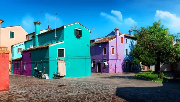 Casas de colores brillantes — Foto de Stock