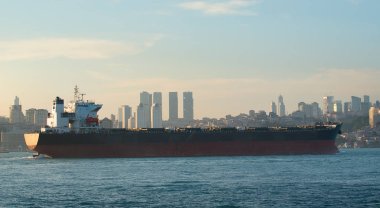 İstanbul Boğazı tanker