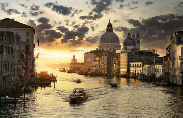 Piękny zachód słońca spokoju w Wenecji — Zdjęcie stockowe