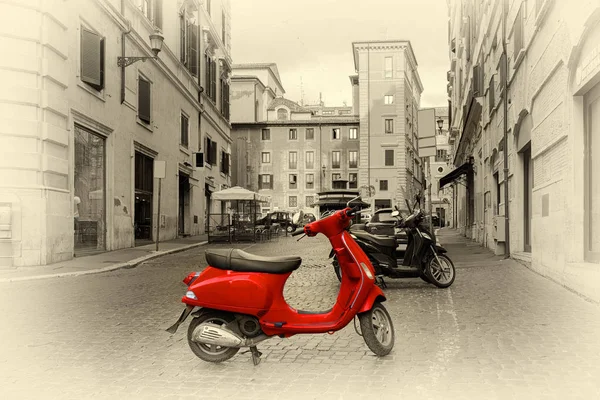 Motorbike on roman street — Stock Photo, Image