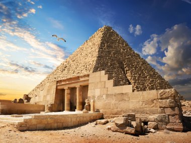 Giza piramit