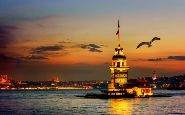 Tower in Istanbul — Stock Photo, Image