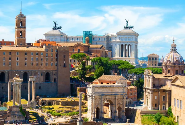 Forum en Victor Emmanuel — Stockfoto