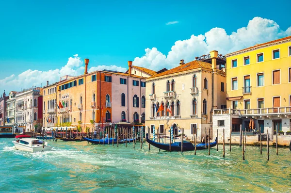 Solig dag i Venedig — Stockfoto