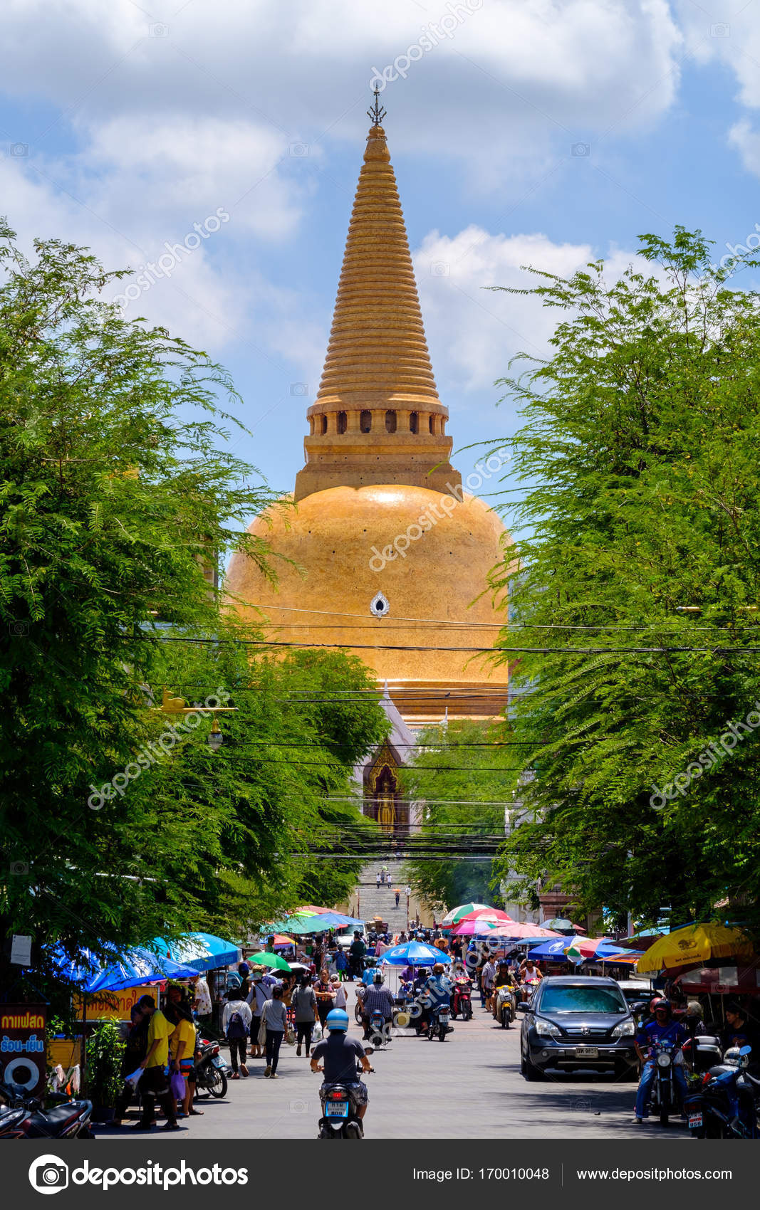 Nakhonpathom Thailand 26 Sep 17 Wat Phra Pathom Chedi Sanc Stock Editorial Photo C Tongpatong Nakhonpathom Thailand 26 Sep 17 Wat Phra Pathom Chedi Sanc Stock Editorial Photo C Tongpatong