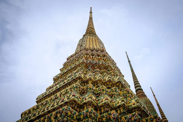 Wat Pho je buddhistický chrámový komplex v Bangkoku, Thajsko. — Stock fotografie