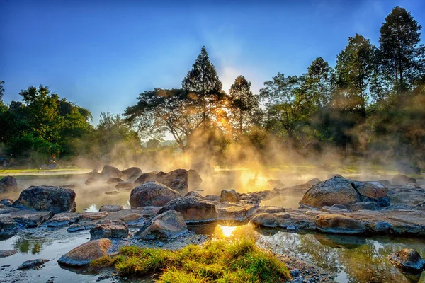 Morning fog over hot spring at Chae Sorn National Park, Thailand — Stock Photo, Image