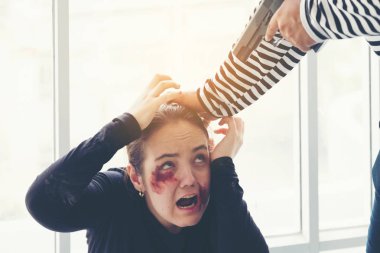 Hırsız hırsızlık kadın silahlı, tehlikeli suçlu kadınların