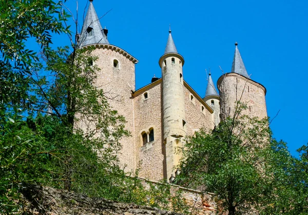 Замок Алькасар-де-Сеговия — стоковое фото