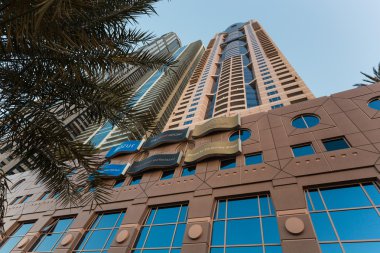 Dubai, Birleşik Arap Emirlikleri - Kasım 3: Dubai Yat Limanı. BAE. 3 Kasım 2013. Dubai şehir 2002 ve 2008 arasında dünyada gelişmekte olan en hızlı.