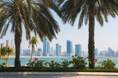 Sharjah - en büyük ve en kalabalık şehir