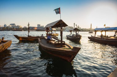  tekneler defne Creek, dubai, Birleşik Arap Emirlikleri